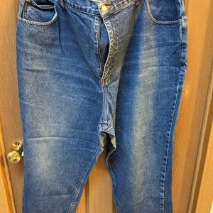 Sz 22 Faded Glory Relaxed Fit